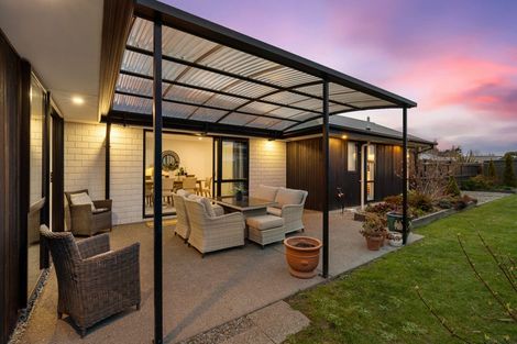 Photo of property in 17 Goldie Drive, Rangiora, 7400