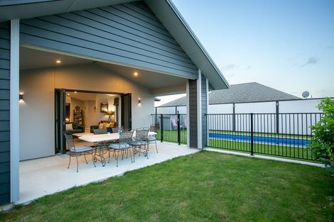 Photo of property in 9 Boyce Crescent, Cambridge, 3434