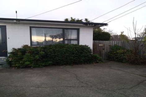 Photo of property in 64 Barton Street, Woolston, Christchurch, 8023