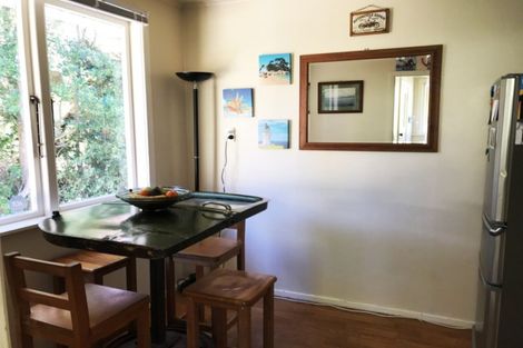 Photo of property in 9 Berkshire Grove, Cannons Creek, Porirua, 5024