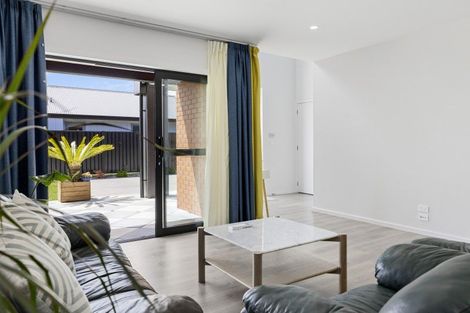 Photo of property in 72 Harakeke Drive, Wharewaka, Taupo, 3330