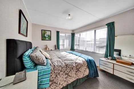 Photo of property in 52a Dixon Avenue, Hawera, 4610