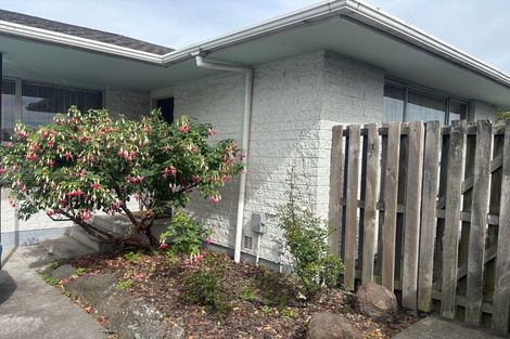 Photo of property in 2/7 Sparks Road, Somerfield, Christchurch, 8024