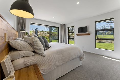 Photo of property in 39 Springbank Grove, Lower Shotover, Queenstown, 9371