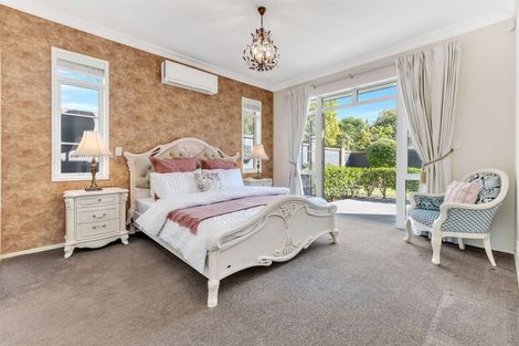 Photo of property in 24 The Mews, Shamrock Park, Auckland, 2016