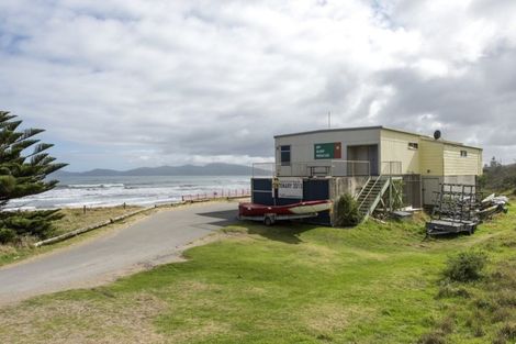 Photo of property in 1 Wellington Road, Paekakariki, 5034
