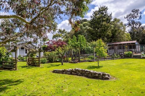 Photo of property in 97 Tataramoa Road, Matamau, Dannevirke, 4977