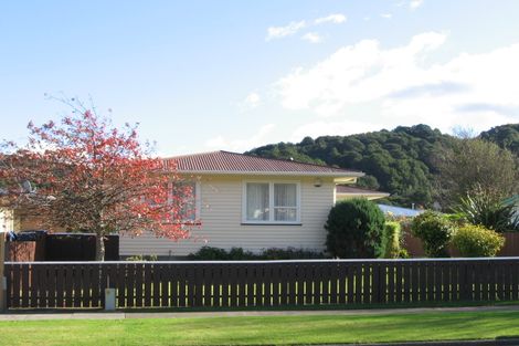 Photo of property in 55 Meremere Street, Wainuiomata, Lower Hutt, 5014