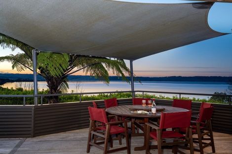 Photo of property in 35d Grand Vue Road, Kawaha Point, Rotorua, 3010