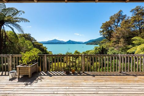 Photo of property in 288 Moetapu Bay Road, Moetapu Bay, Picton, 7282