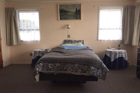 Photo of property in 2 Arohanui Street, Huntly, 3700