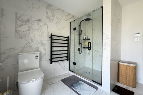 Photo of property in 14b Mackay Drive, Greenhithe, Auckland, 0632