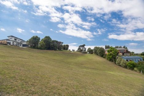 Photo of property in 28 Eagleview Rise, Welcome Bay, Tauranga, 3175