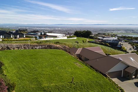 Photo of property in 4 Bluewater View, Mount Pleasant, Christchurch, 8081