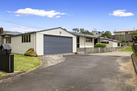 Photo of property in 11 Hua Street, Bell Block, New Plymouth, 4312