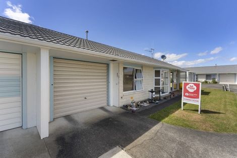 Photo of property in 49a Bath Street, Levin, 5510