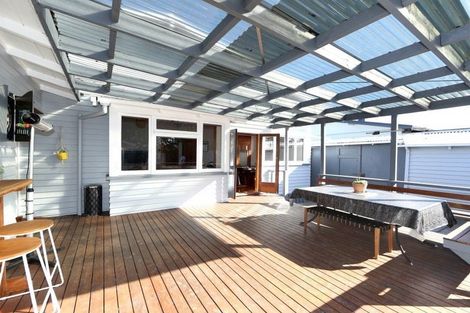 Photo of property in 609 Saint Aubyn Street West, Saint Leonards, Hastings, 4120