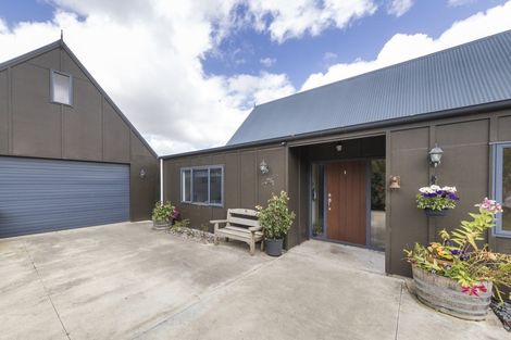 Photo of property in 237 Ngaio Road, Halcombe, Palmerston North, 4479
