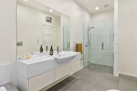 Photo of property in 452 Highgate, Maori Hill, Dunedin, 9010