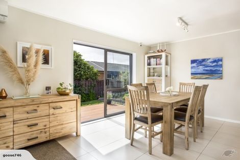 Photo of property in 25 Lakeside Drive, Pahurehure, Papakura, 2113