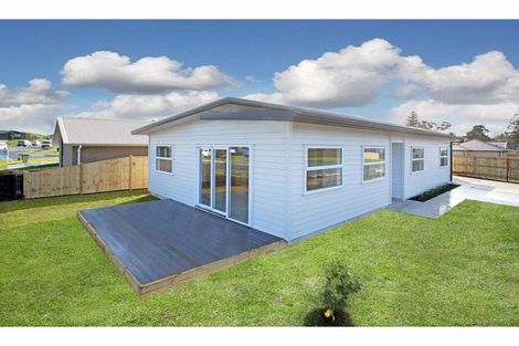 Photo of property in 1 Te Paahi Avenue, Waiuku, 2123