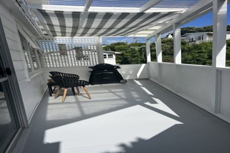 Photo of property in 17 Seatoun Heights Road, Miramar, Wellington, 6022