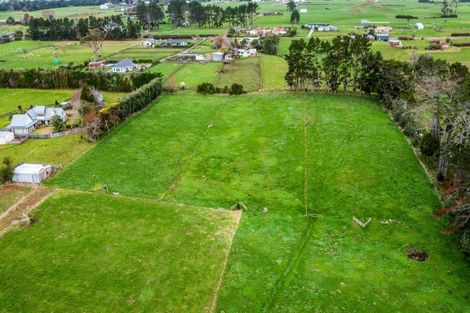 Photo of property in 112b Princess Street, Waitara, 4383