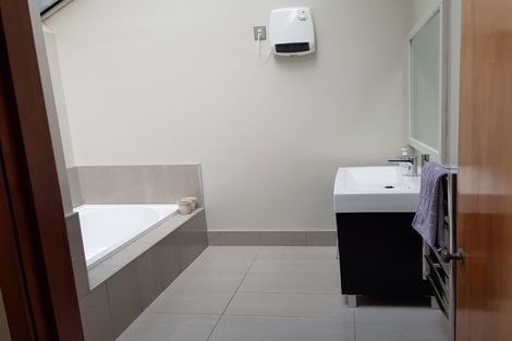 Photo of property in 44 Marama Avenue North, Otatara, Invercargill, 9879