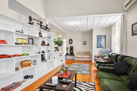 Photo of property in 207 Willoughby Street, Thames, 3500