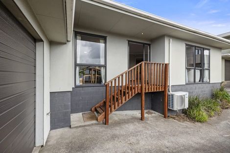 Photo of property in 4/253 Saint Aubyn Street, New Plymouth, 4310