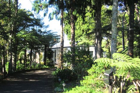 Photo of property in 31 Tawini Road, Titirangi, Auckland, 0604