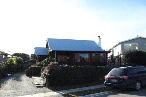Photo of property in 20 Poplar Drive, Kelvin Heights, Queenstown, 9300