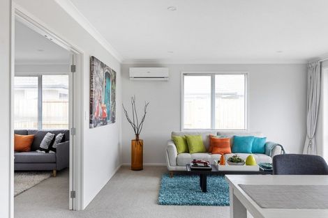 Photo of property in 24 Te Kio Crescent, Papamoa Beach, Papamoa, 3118