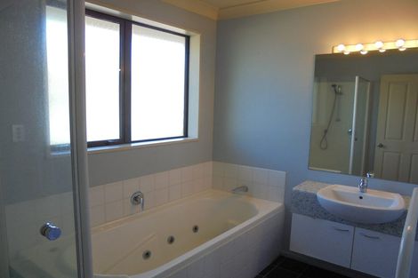 Photo of property in 7 Amamoor Street, Northwood, Christchurch, 8051