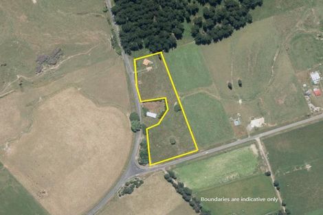 Photo of property in 1821 Ruahine Road, Rangiwahia, Kimbolton, 4774