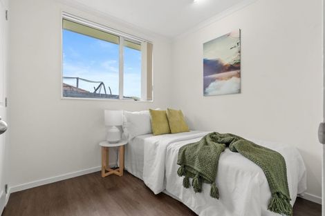 Photo of property in 197 Keri Vista Rise, Papakura, 2110