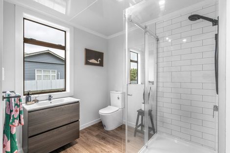 Photo of property in 14 Collingwood Street, Strathern, Invercargill, 9812