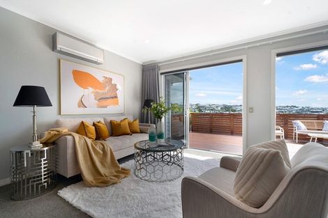 Photo of property in 22 Arriere Lane, Silverdale, 0932