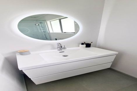 Photo of property in 49 Riverside Road, Orewa, 0931