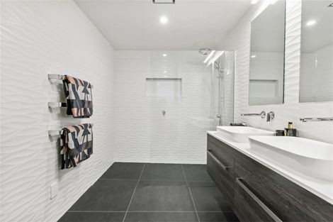 Photo of property in 1/16 Bracken Avenue, Takapuna, Auckland, 0622