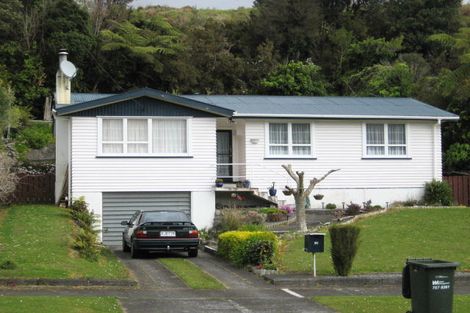 Photo of property in 20 Whakawhiti Street, Marfell, New Plymouth, 4310