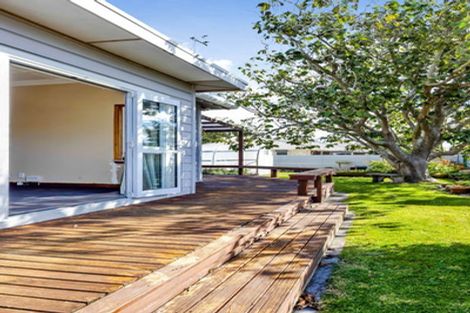 Photo of property in 51 Dixon Avenue, Hawera, 4610