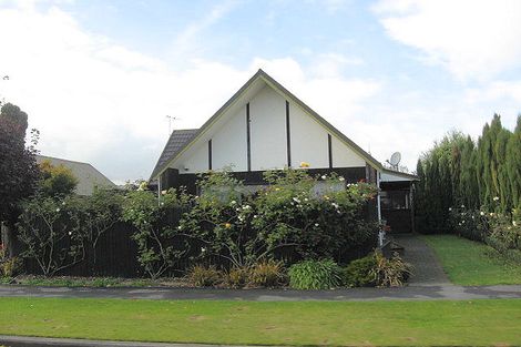 Photo of property in 41 Sayers Crescent, Ilam, Christchurch, 8041