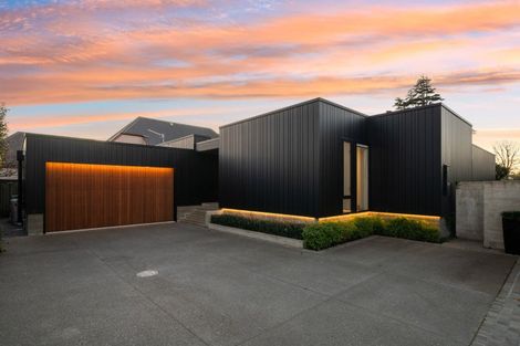 Photo of property in 35 Poynder Avenue, Merivale, Christchurch, 8014