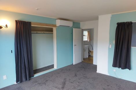 Photo of property in 8/51 Dimock Street, Titahi Bay, Porirua, 5022