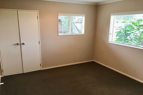 Photo of property in 98 Cyril French Drive, Flat Bush, Auckland, 2016