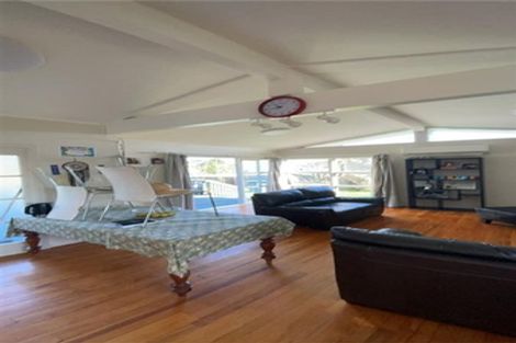 Photo of property in 23 Hywell Place, Manurewa, Auckland, 2102
