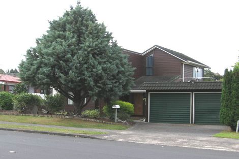 Photo of property in 34 Marina View Drive, West Harbour, Auckland, 0618