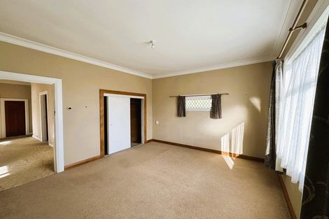 Photo of property in 45 Miller Street, Dannevirke, 4930