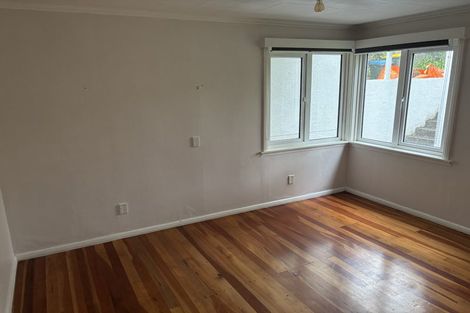 Photo of property in 120 Motuhara Road, Plimmerton, Porirua, 5026
